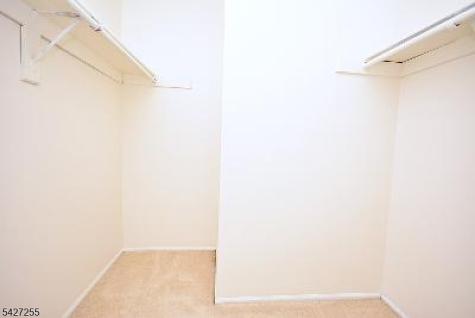 80 Oswestry Way Franklin NJ 08873
