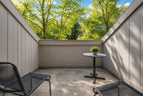 7 Newcastle Court Mountain Lakes NJ 07046