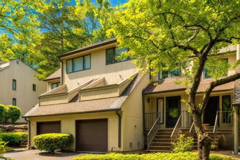 7 Newcastle Court Mountain Lakes NJ 07046