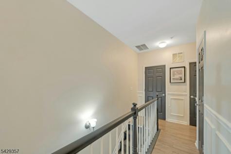 1 Clover Lane Garfield NJ 07026