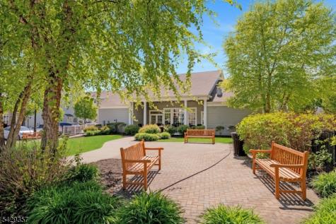 1 Clover Lane Garfield NJ 07026