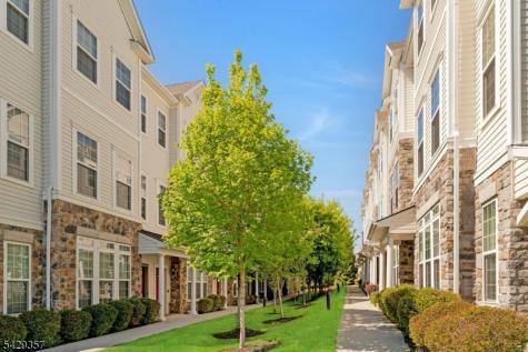 1 Clover Lane Garfield NJ 07026