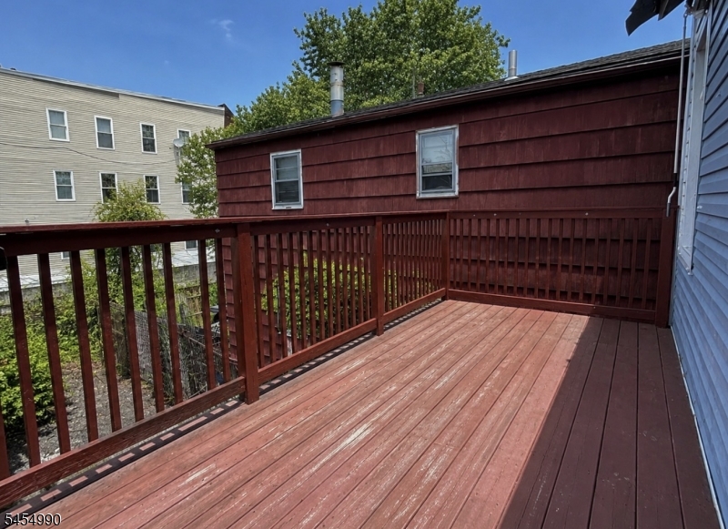 160 19TH Avenue Irvington NJ 07111