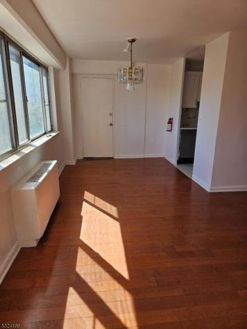 275 Prospect Street East Orange NJ 07017