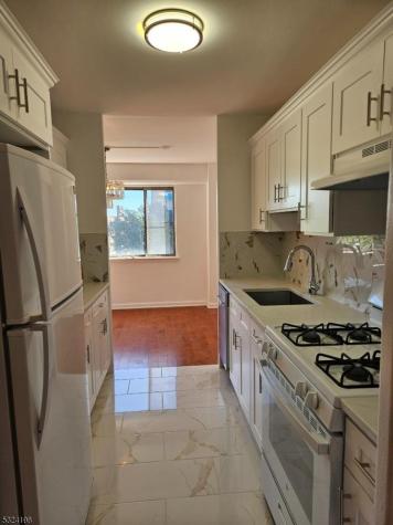 275 Prospect Street East Orange NJ 07017