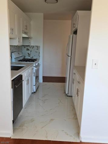 275 Prospect Street East Orange NJ 07017