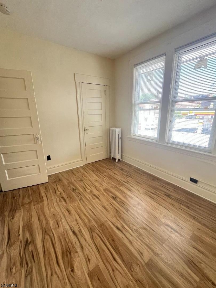 16 Stuyvesant Avenue Newark NJ 07106