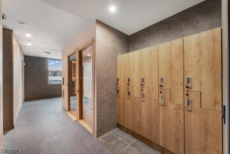 431 Drive Mlk Jr Boulevard East Orange NJ 07018