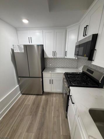 380 S 10th Street Newark NJ 07103