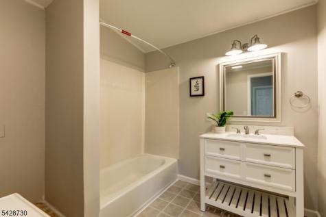 173 Bungalow Terrace Long Hill NJ 07946