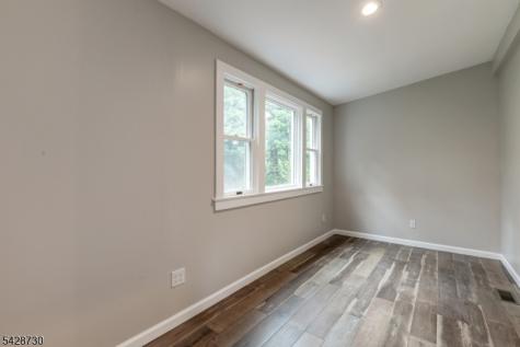 173 Bungalow Terrace Long Hill NJ 07946