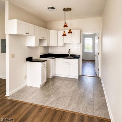 253 Morris Avenue Elizabeth NJ 07208