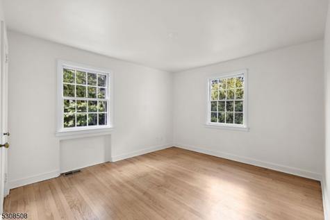 154 N Franklin Turnpike Hohokus NJ 07423