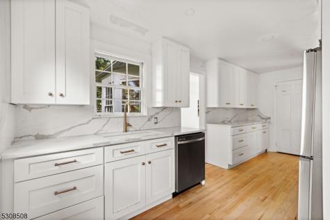 154 N Franklin Turnpike Hohokus NJ 07423