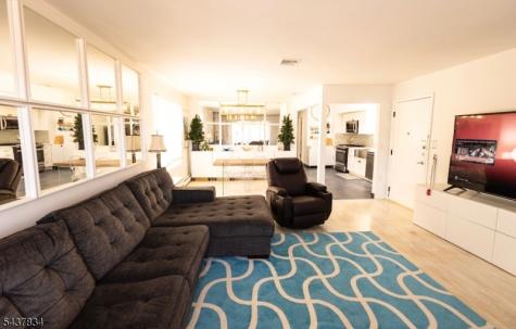 67 71ST Street Guttenberg NJ 07093