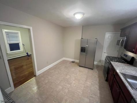 94 Summit Avenue North Plainfield NJ 07060