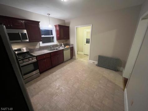 94 Summit Avenue North Plainfield NJ 07060