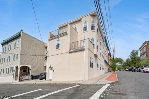 1 Grant Street Montclair NJ 07042
