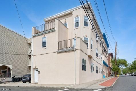 1 Grant Street Montclair NJ 07042