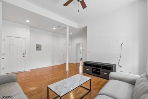 1 Grant Street Montclair NJ 07042