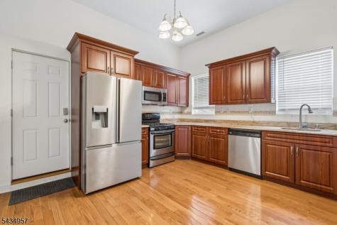 1 Grant Street Montclair NJ 07042