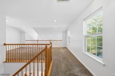 261 Riverwalk Way Clifton NJ 07014