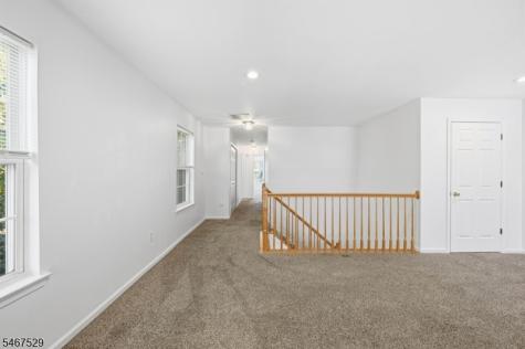 261 Riverwalk Way Clifton NJ 07014