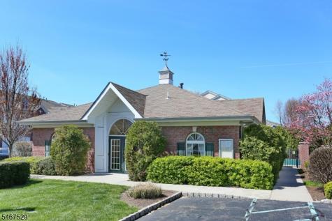 261 Riverwalk Way Clifton NJ 07014