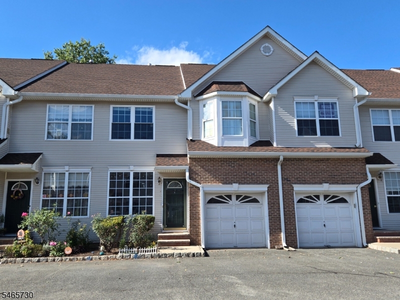 3 Reins Court Franklin NJ 08873