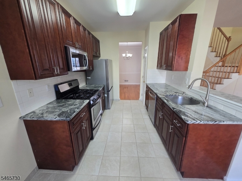 3 Reins Court Franklin NJ 08873