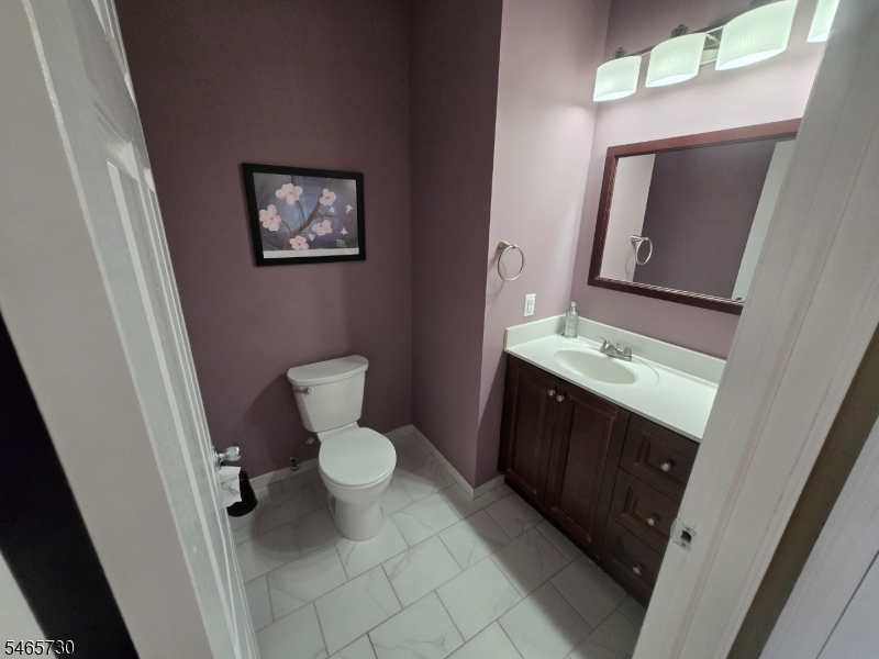3 Reins Court Franklin NJ 08873