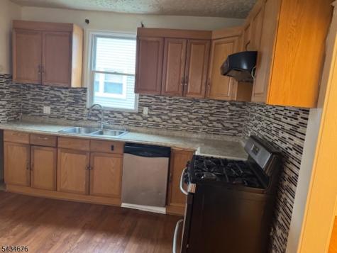 54 Wolf Place Hillside NJ 07205