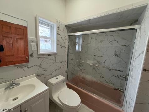 139 Clifton Avenue Newark NJ 07104