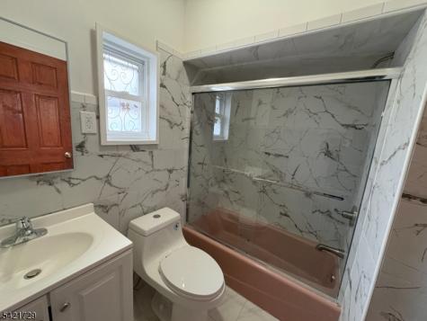 139 Clifton Avenue Newark NJ 07104