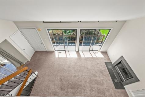 30 Chestnut Ct Ondo Bernards NJ 07920