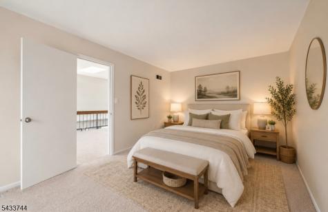 30 Chestnut Ct Ondo Bernards NJ 07920
