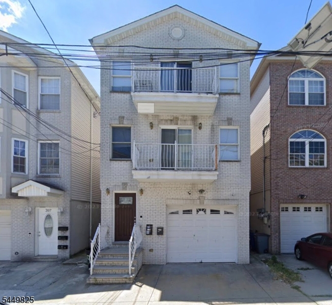 209 South Street Jersey City NJ 07307