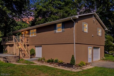 19 Harmony Terrace Harmony NJ 08865