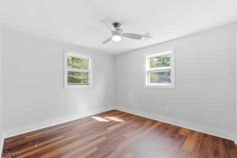 19 Harmony Terrace Harmony NJ 08865