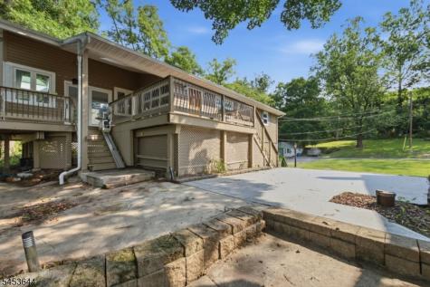 19 Harmony Terrace Harmony NJ 08865