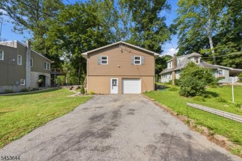 19 Harmony Terrace Harmony NJ 08865