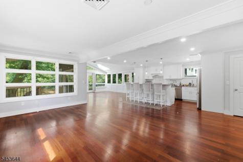19 Harmony Terrace Harmony NJ 08865