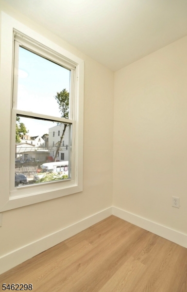 470 14TH Avenue Newark NJ 07106