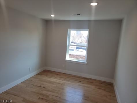 118 Shephard Avenue Newark NJ 07112