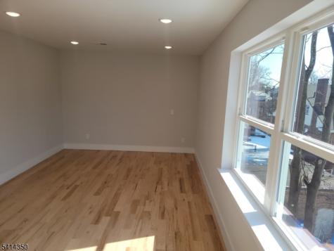 118 Shephard Avenue Newark NJ 07112