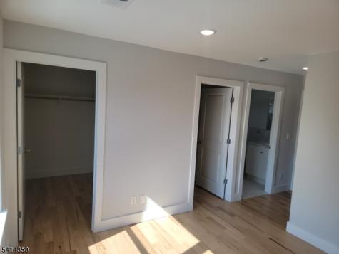 118 Shephard Avenue Newark NJ 07112