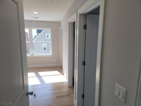 118 Shephard Avenue Newark NJ 07112