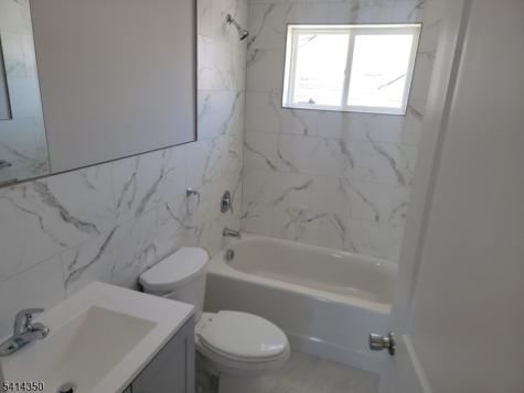 118 Shephard Avenue Newark NJ 07112