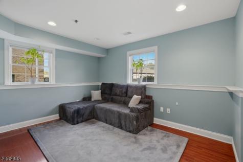 32 Bloomfield Avenue Essex Fells NJ 07021