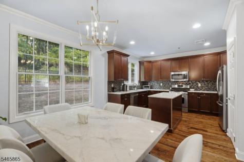 32 Bloomfield Avenue Essex Fells NJ 07021
